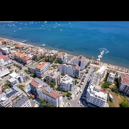 Deniz Yildizi Daily Weekly Marmaris